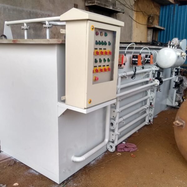 Dissolved Air Flotation (DAF)